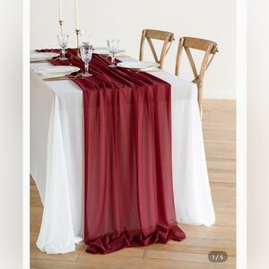 7 LINGS MOMENTS ROMANTIC SHEER TABLE RUNNER 29" W X 10FT